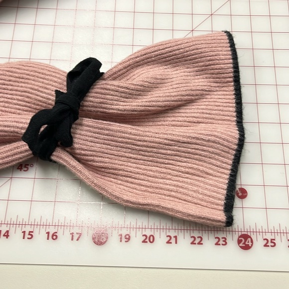 THYME & HONEY NWT Pink/Black Bow Ruffle Cuff Mock Neck Boho/Cottage Sweater S - Picture 10 of 15
